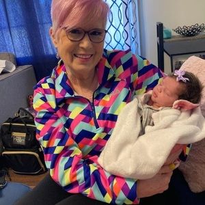 Meet your Posher, Sharon